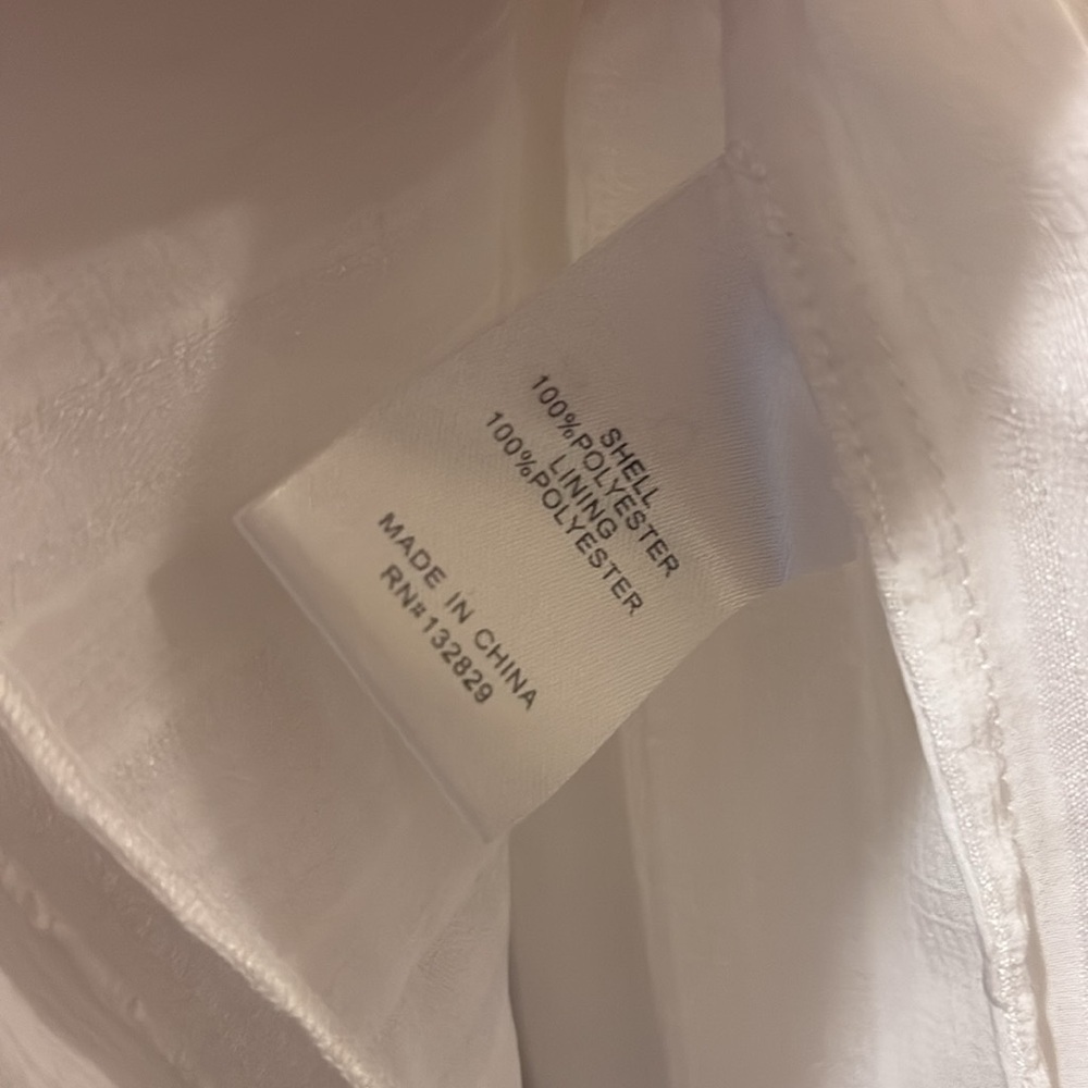 Tularosa white Blouse with Ruffled Bib Collar and Long Sleeves - crop - medium - Picture 3 of 5